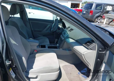 2010 Toyota Camry Le из США, поврежденный, VIN 4T4BF3EK3AR072003